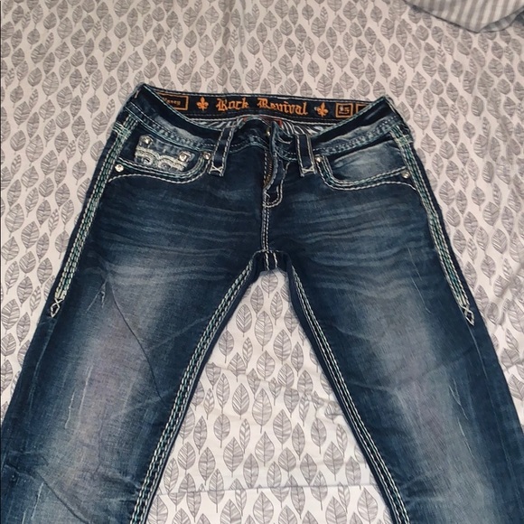 Rock Revival Jeans - Picture 3 of 3